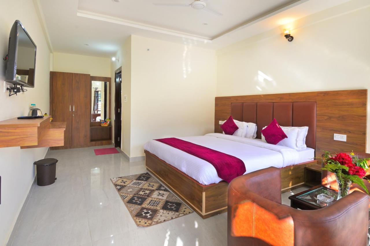 La Riqueza Dhanolti View # Near To Eco Park & Surkanda Devi Temple # Mountain View Rooms With Balcony # Big Parking # Customer Favourite Hotel Dhanaulti Extérieur photo