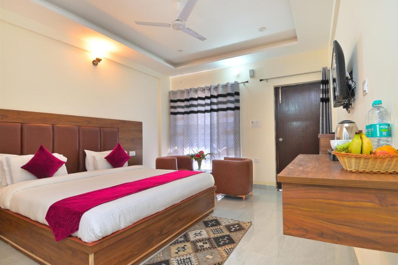 La Riqueza Dhanolti View # Near To Eco Park & Surkanda Devi Temple # Mountain View Rooms With Balcony # Big Parking # Customer Favourite Hotel Dhanaulti Extérieur photo