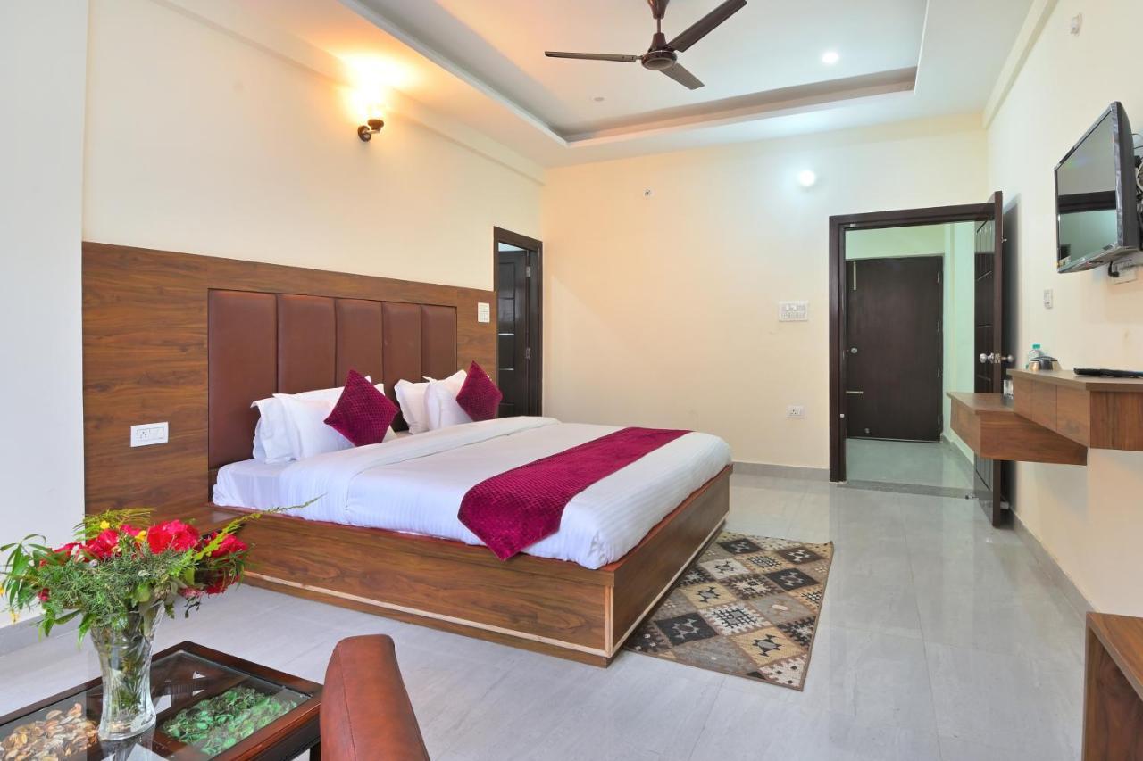La Riqueza Dhanolti View # Near To Eco Park & Surkanda Devi Temple # Mountain View Rooms With Balcony # Big Parking # Customer Favourite Hotel Dhanaulti Extérieur photo