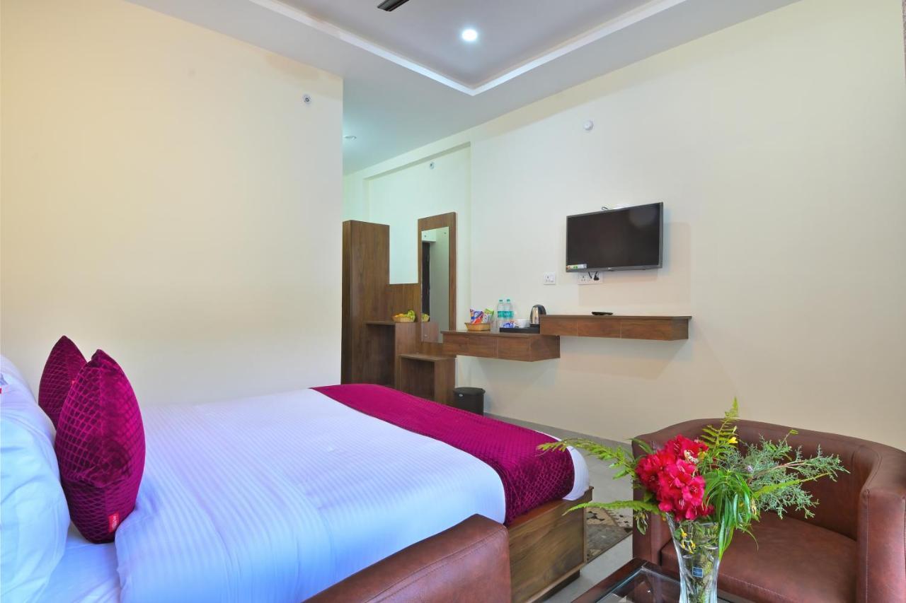 La Riqueza Dhanolti View # Near To Eco Park & Surkanda Devi Temple # Mountain View Rooms With Balcony # Big Parking # Customer Favourite Hotel Dhanaulti Extérieur photo